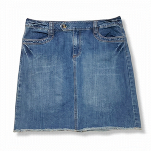𝅺Old Navy Denim Skirt